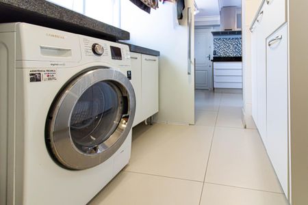 Apartamento à venda com 125m², 3 quartos e 1 vaga Apartamento à venda com 125m², 3 quartos e 1 vagaÁrea de Serviço