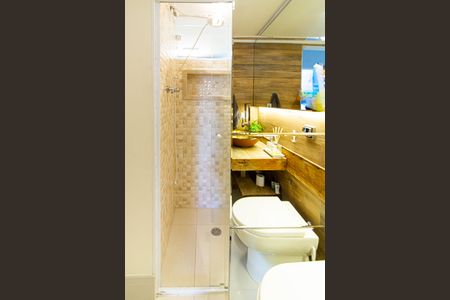 Apartamento à venda com 125m², 3 quartos e 1 vaga Apartamento à venda com 125m², 3 quartos e 1 vagaLavabo