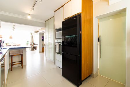 Apartamento à venda com 125m², 3 quartos e 1 vaga Apartamento à venda com 125m², 3 quartos e 1 vagaCozinha