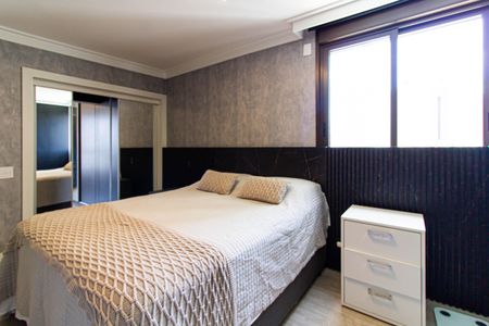 Apartamento à venda com 125m², 3 quartos e 1 vaga Apartamento à venda com 125m², 3 quartos e 1 vagaSuíte