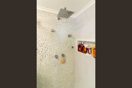 Apartamento à venda com 125m², 3 quartos e 1 vaga Apartamento à venda com 125m², 3 quartos e 1 vagaBanheiro da Suíte