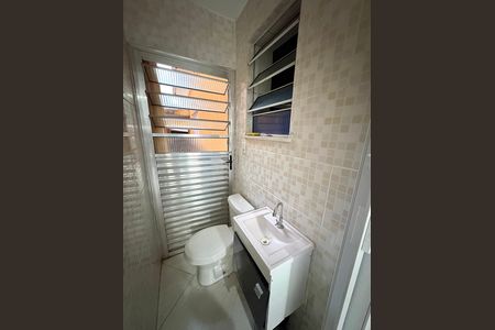 Casa à venda com 176m², 3 quartos e 2 vagas Casa à venda com 176m², 3 quartos e 2 vagasÁrea comum