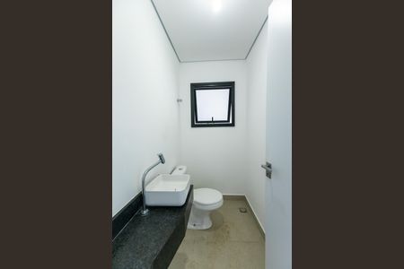 Lavabo de casa de condomínio à venda com 4 quartos, 350m² em Jardim Prudência, São Paulo
