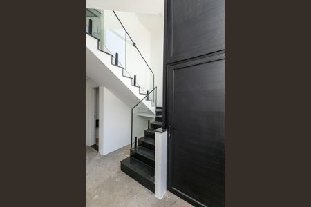 Sala de casa de condomínio à venda com 4 quartos, 350m² em Jardim Prudência, São Paulo