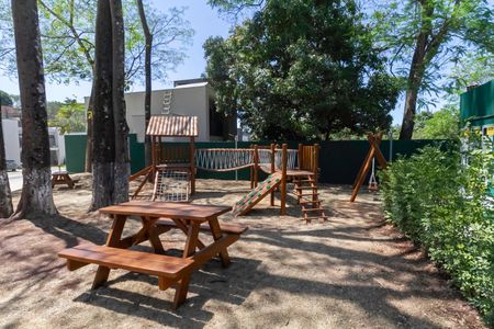 Casa de condomínio à venda com 600m², 3 quartos e 3 vagas Casa de condomínio à venda com 600m², 3 quartos e 3 vagasÁrea comum