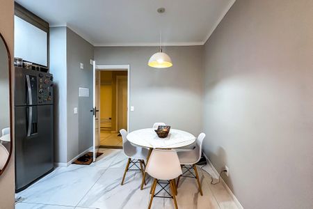 Apartamento à venda com 59m², 2 quartos e 1 vaga Apartamento à venda com 59m², 2 quartos e 1 vagaSala de Jantar