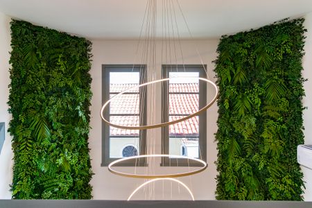 Casa à venda com 397m², 5 quartos e 6 vagas Casa à venda com 397m², 5 quartos e 6 vagasCorredor