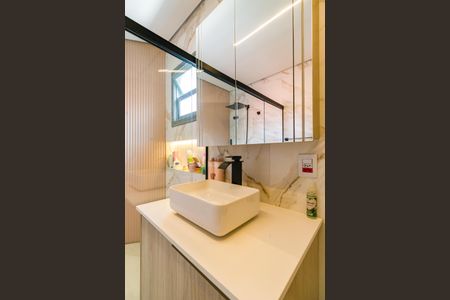 Casa à venda com 397m², 5 quartos e 6 vagas Casa à venda com 397m², 5 quartos e 6 vagasBanheiro da Suíte 3