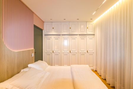 Casa à venda com 397m², 5 quartos e 6 vagas Casa à venda com 397m², 5 quartos e 6 vagasSuíte 2