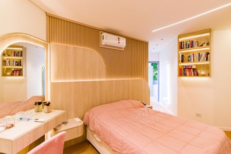 Casa à venda com 397m², 5 quartos e 6 vagas Casa à venda com 397m², 5 quartos e 6 vagasSuíte 3