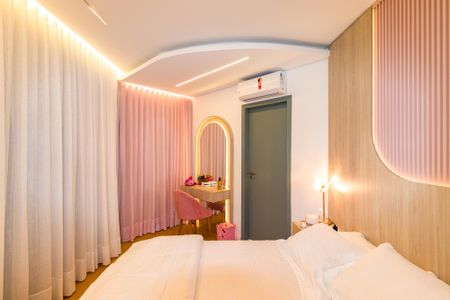 Casa à venda com 397m², 5 quartos e 6 vagas Casa à venda com 397m², 5 quartos e 6 vagasSuíte 2