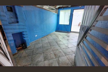 Casa para alugar com 180m², 3 quartos e 1 vaga Casa para alugar com 180m², 3 quartos e 1 vagaGaragem