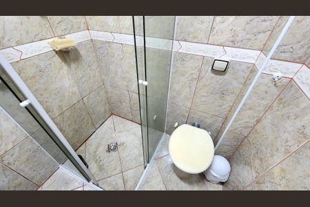 Casa para alugar com 180m², 3 quartos e 1 vaga Casa para alugar com 180m², 3 quartos e 1 vagaBanheiro da Suíte 2