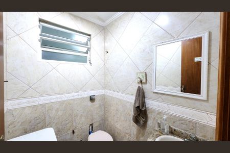 Casa para alugar com 180m², 3 quartos e 1 vaga Casa para alugar com 180m², 3 quartos e 1 vagaBanheiro