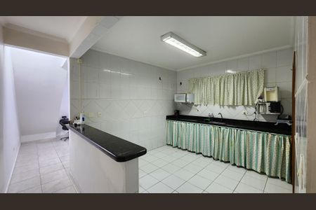 Casa para alugar com 180m², 3 quartos e 1 vaga Casa para alugar com 180m², 3 quartos e 1 vagaCozinha