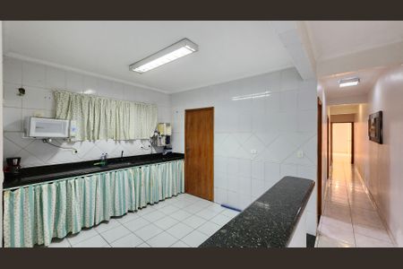 Casa para alugar com 180m², 3 quartos e 1 vaga Casa para alugar com 180m², 3 quartos e 1 vagaCozinha