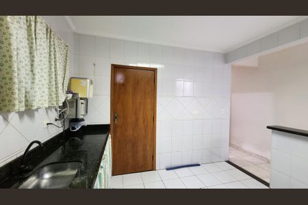 Casa para alugar com 180m², 3 quartos e 1 vaga Casa para alugar com 180m², 3 quartos e 1 vagaCozinha