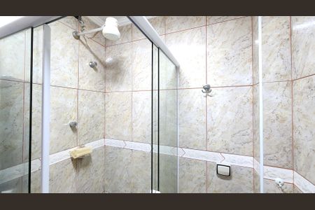 Casa para alugar com 180m², 3 quartos e 1 vaga Casa para alugar com 180m², 3 quartos e 1 vagaChuveiro