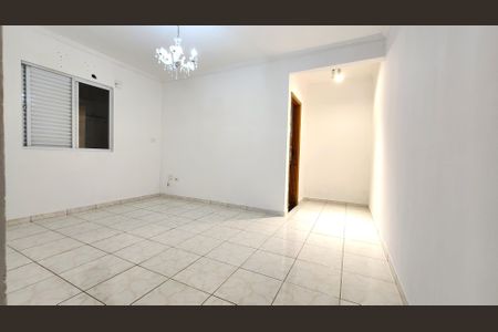 Casa para alugar com 180m², 3 quartos e 1 vaga Casa para alugar com 180m², 3 quartos e 1 vagaQuarto Suíte