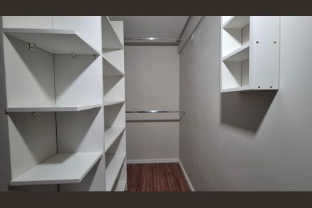 Quarto de kitnet/studio para alugar com 1 quarto, 20m² em Bangú, Santo André