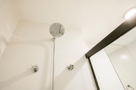 Apartamento à venda com 61m², 2 quartos e 1 vaga Apartamento à venda com 61m², 2 quartos e 1 vagaBanheiro social