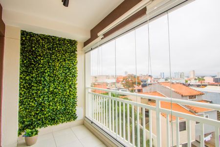 Apartamento à venda com 61m², 2 quartos e 1 vaga Apartamento à venda com 61m², 2 quartos e 1 vagaVaranda da sala