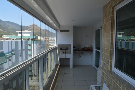 Varanda de apartamento para alugar com 4 quartos, 244m² em Freguesia (jacarepaguá), Rio de Janeiro