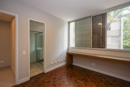 Apartamento à venda com 177m², 3 quartos e 2 vagas Apartamento à venda com 177m², 3 quartos e 2 vagasSuíte 2