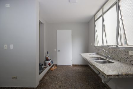 Apartamento à venda com 177m², 3 quartos e 2 vagas Apartamento à venda com 177m², 3 quartos e 2 vagasCozinha