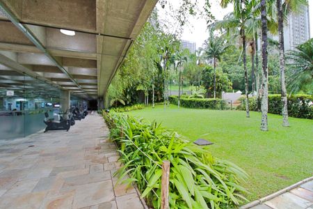 Apartamento à venda com 177m², 3 quartos e 2 vagas Apartamento à venda com 177m², 3 quartos e 2 vagasÁrea comum