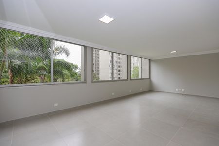 Apartamento à venda com 177m², 3 quartos e 2 vagas Apartamento à venda com 177m², 3 quartos e 2 vagasSala