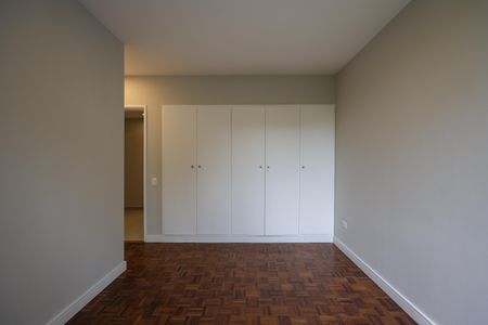 Apartamento à venda com 177m², 3 quartos e 2 vagas Apartamento à venda com 177m², 3 quartos e 2 vagasSuíte 1