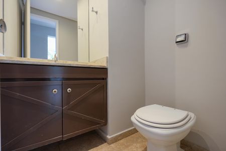 Apartamento à venda com 177m², 3 quartos e 2 vagas Apartamento à venda com 177m², 3 quartos e 2 vagasLavabo