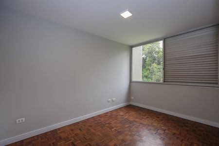 Apartamento à venda com 177m², 3 quartos e 2 vagas Apartamento à venda com 177m², 3 quartos e 2 vagasSuíte 1