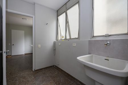 Apartamento à venda com 177m², 3 quartos e 2 vagas Apartamento à venda com 177m², 3 quartos e 2 vagasÁrea de Serviço
