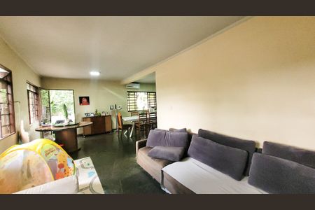 Sala de casa para alugar com 5 quartos, 380m² em Nova Sousas (sousas), Campinas