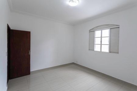 Quarto de casa para alugar com 3 quartos, 420m² em Castelo, Belo Horizonte