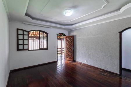 Sala de casa para alugar com 3 quartos, 420m² em Castelo, Belo Horizonte