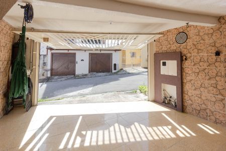 Casa à venda com 125m², 3 quartos e 2 vagas Casa à venda com 125m², 3 quartos e 2 vagasGaragem