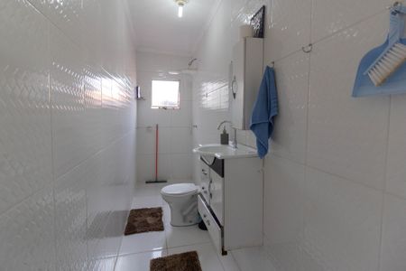 Casa à venda com 125m², 3 quartos e 2 vagas Casa à venda com 125m², 3 quartos e 2 vagasBanheiro 2