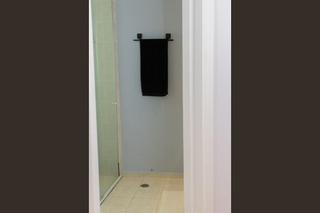 Casa de condomínio para alugar com 380m², 4 quartos e 4 vagas Casa de condomínio para alugar com 380m², 4 quartos e 4 vagasBanheiro suíte