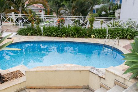 Casa de condomínio para alugar com 380m², 4 quartos e 4 vagas Casa de condomínio para alugar com 380m², 4 quartos e 4 vagasPiscina