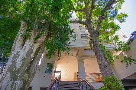 Apartamento à venda com 83m², 2 quartos e 2 vagas Apartamento à venda com 83m², 2 quartos e 2 vagasEntrada