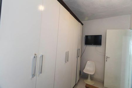 Casa à venda com 203m², 4 quartos e 2 vagas Casa à venda com 203m², 4 quartos e 2 vagasQuarto 3