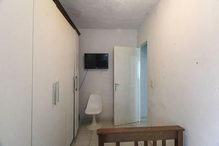 Casa à venda com 203m², 4 quartos e 2 vagas Casa à venda com 203m², 4 quartos e 2 vagasQuarto 3