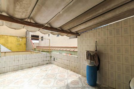 Casa à venda com 203m², 4 quartos e 2 vagas Casa à venda com 203m², 4 quartos e 2 vagasÁrea de Serviço