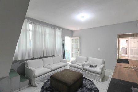 Casa à venda com 203m², 4 quartos e 2 vagas Casa à venda com 203m², 4 quartos e 2 vagasSala 2