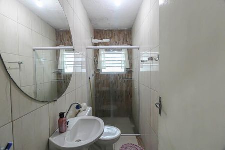 Casa à venda com 203m², 4 quartos e 2 vagas Casa à venda com 203m², 4 quartos e 2 vagasBanheiro 1