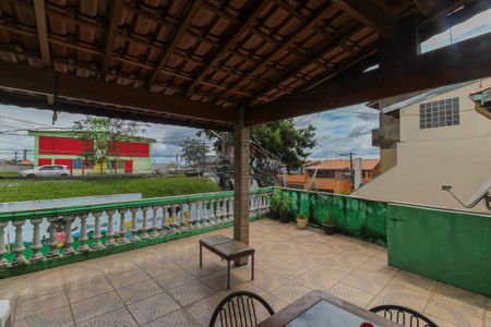 Casa à venda com 203m², 4 quartos e 2 vagas Casa à venda com 203m², 4 quartos e 2 vagasChurrasqueira