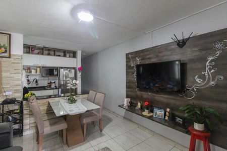 Casa à venda com 203m², 4 quartos e 2 vagas Casa à venda com 203m², 4 quartos e 2 vagasSala 1